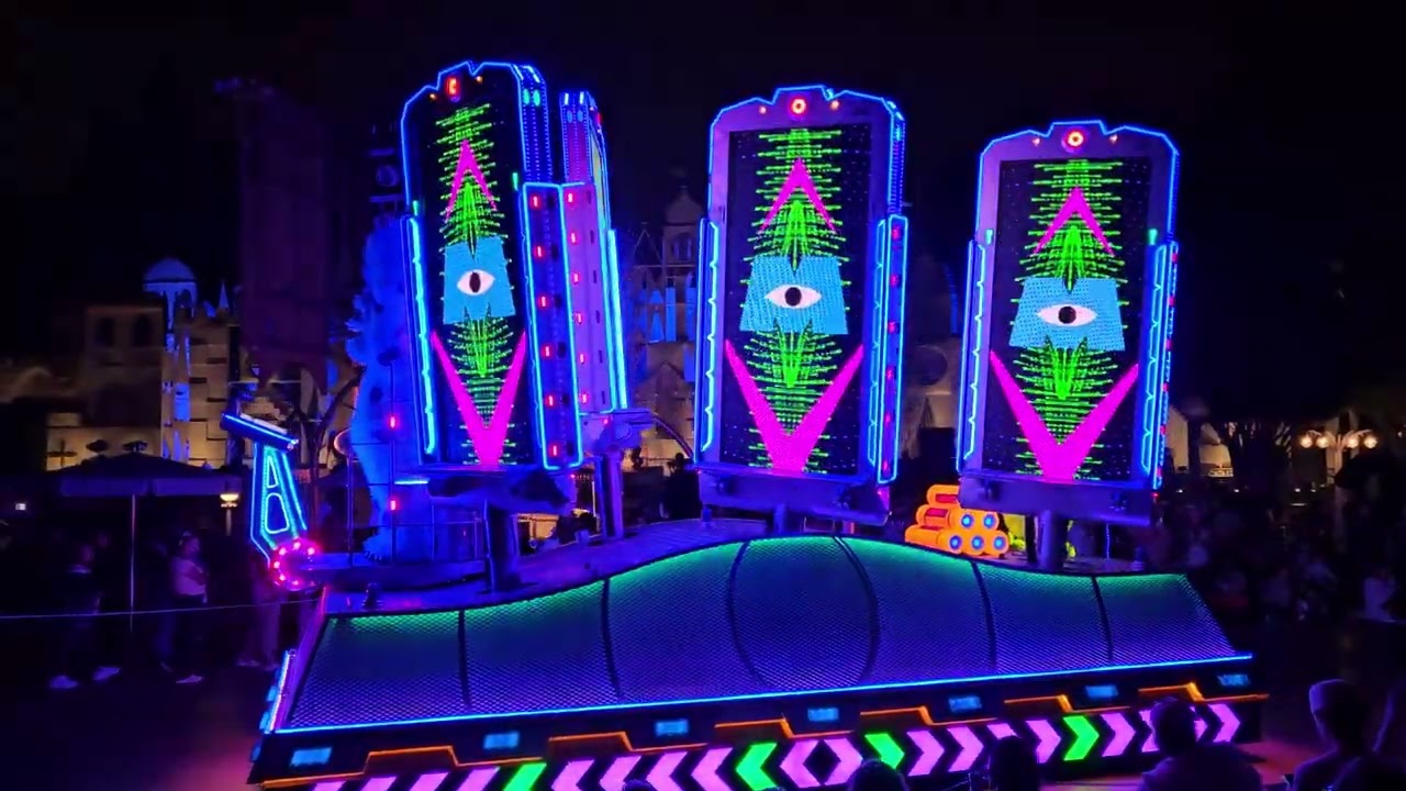 Disneyland Paint the Night Parade 05.28.25 (unedited)