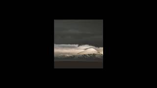 MNMT Premiere: Scav – Morphing Clouds V