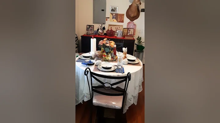 IT'S THANKSGIVING GUYS!!! ENJOY !