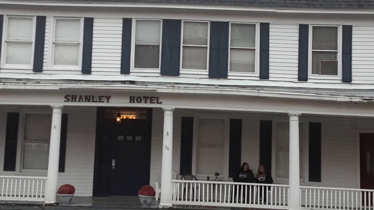 Short clip of Haunted Shanley Hotel in Napanoch, NY investigation 🔎 w/ Mtn.Top Paranormal