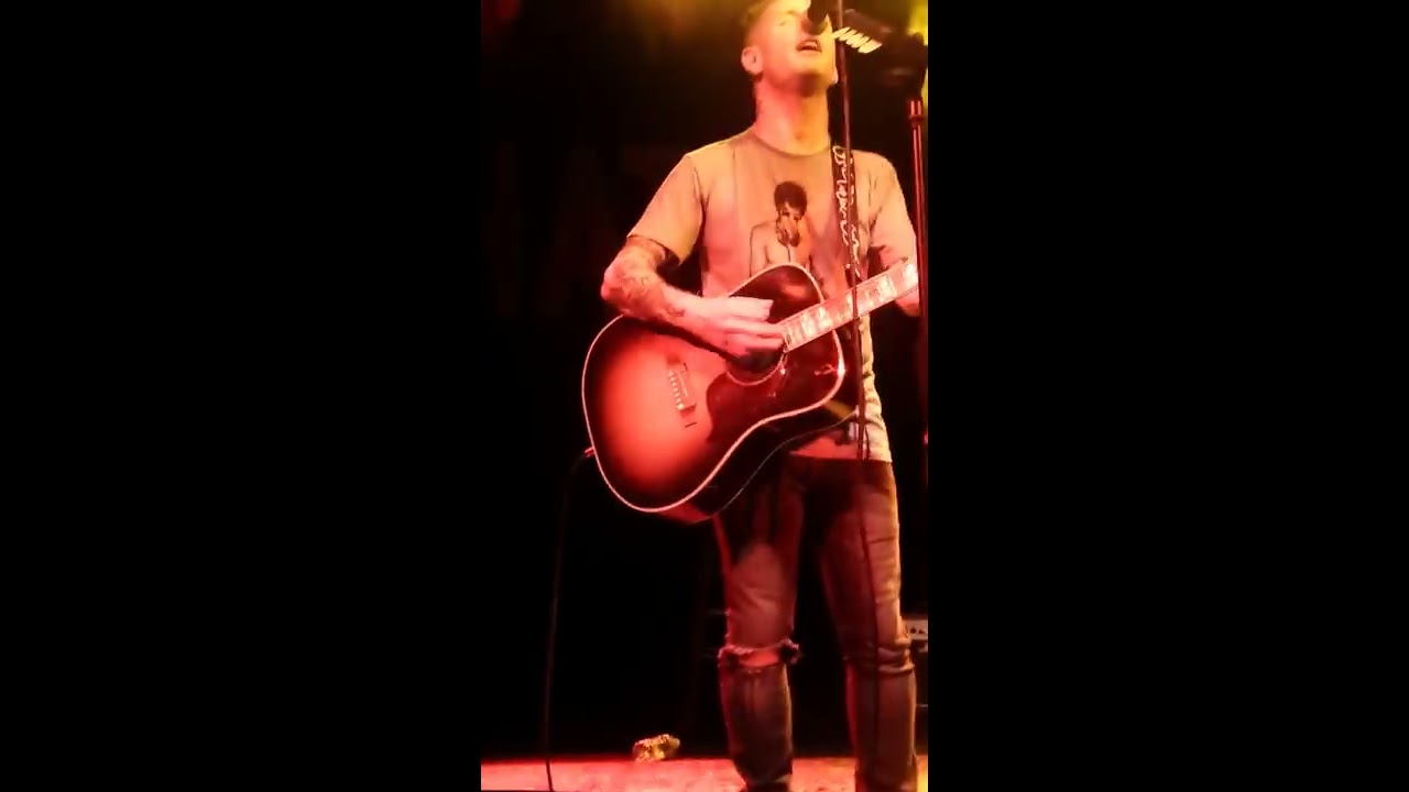 Corey Taylor - Love Song (The Cure Cover)(Live Acoustic - Irving Plaza 7.7.2015)
