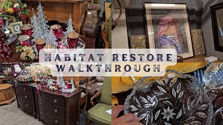 THIS RESTORE LOOKS LIKE A FANCY BOUTIQUE!!!