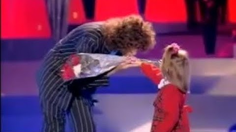 Thumbnail of Валерий Леонтьев в концерте памяти Игоря Талькова — «Я ВЕРНУСЬ».  ГКД  04.11.2001 (HD)