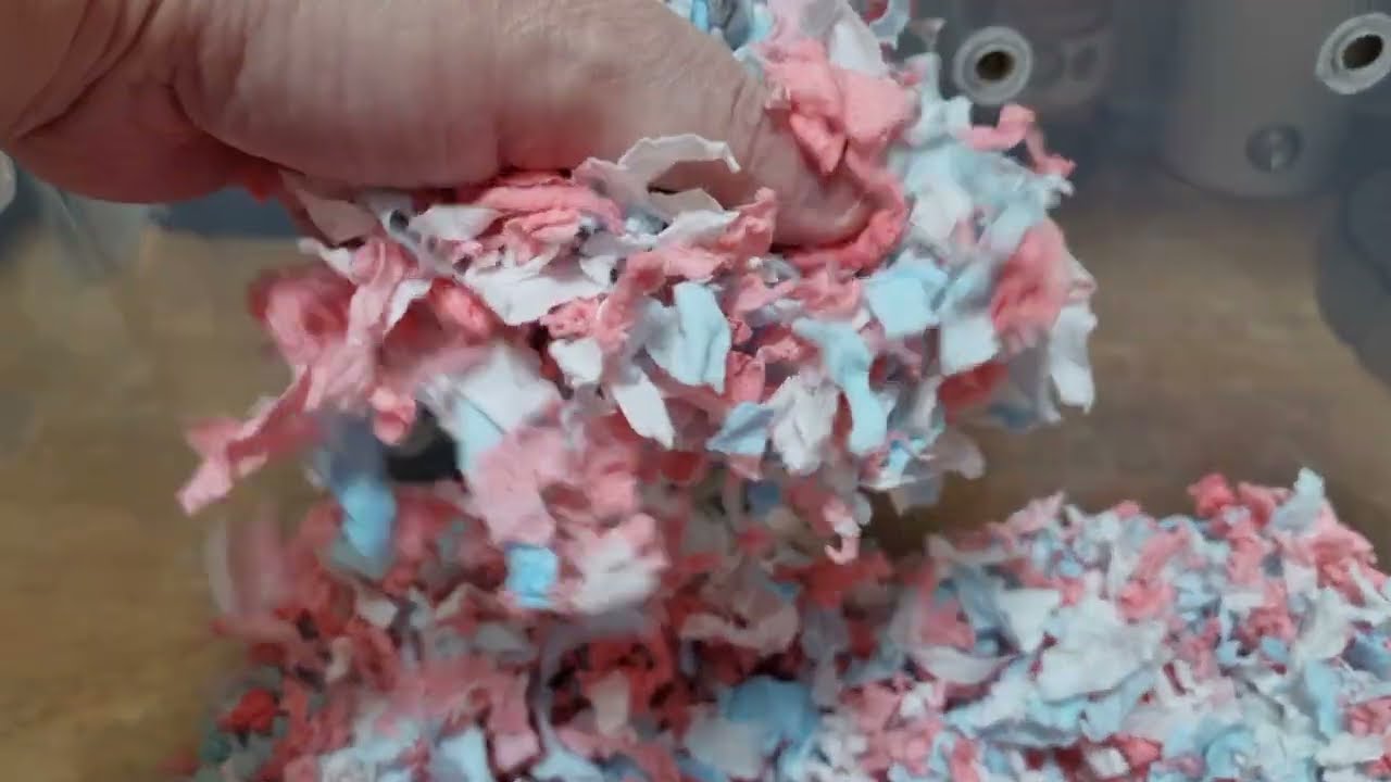 Hamster Bedding Review - Bucatstate Confetti. 🐹