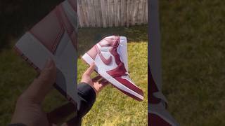 EARLY Jordan 1 Artsinal Red IN HAND #shoes #sneakers #jordan #nike #review #fashion #outfit #chicago