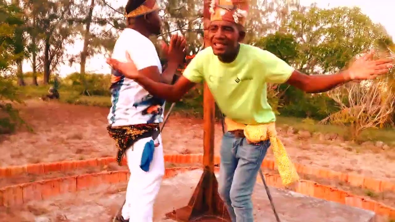 Mr mualimo ft Wawara video oficial nova 