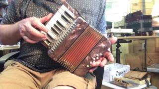 Hohner Mignon piano accordion #282 (nfs)