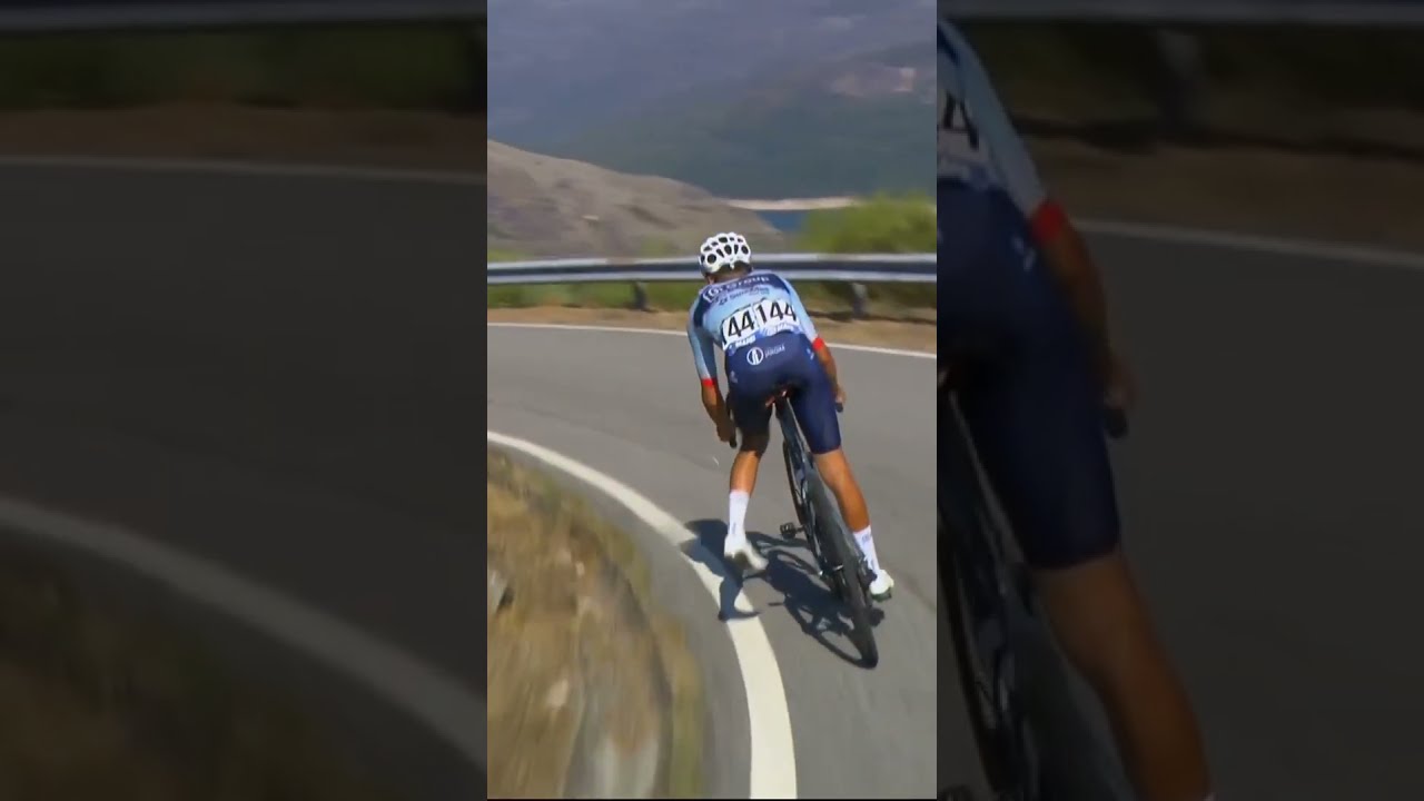 Hairy moment 👀 José Neves saves it well on a descent during Stage 7 of the Volta a Portugal! 🇵🇹