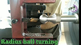Radius ball turning / making ball turner