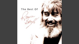 Video thumbnail of "Ronnie Drew - The Rare Auld Times"