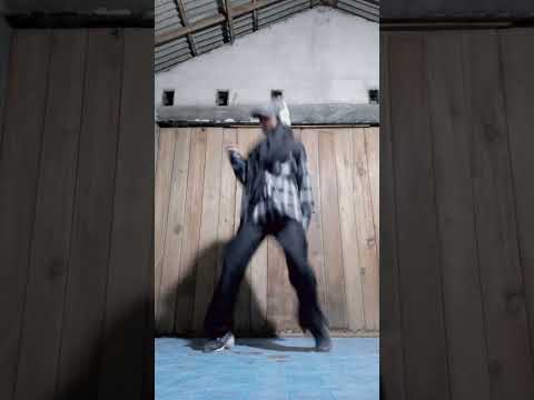 What it is - Doechii #whatitis #doechii #dance #hiphop #footwork #danceshorts #trending #tiktok