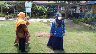 Pemberian Bibit Pohon Untuk Sekolah Binaan Smp N 2 Batang Kuis