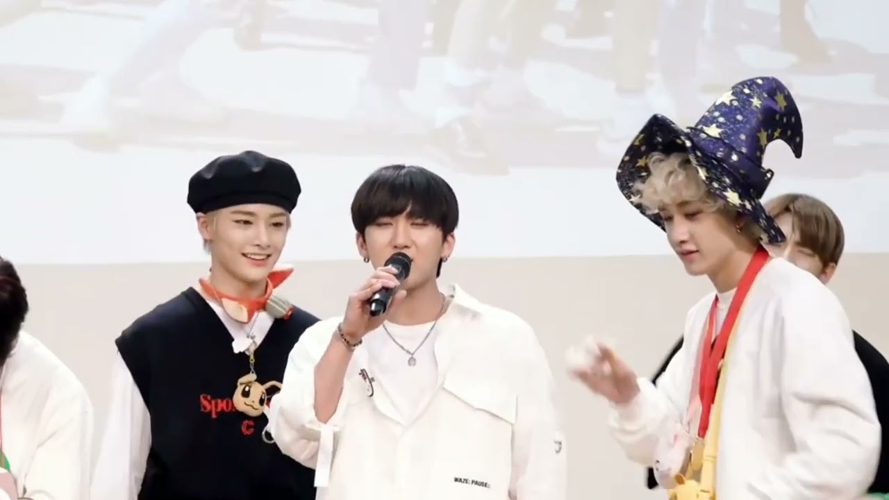 StrayKids Changbin singing compilation 🐽🐰