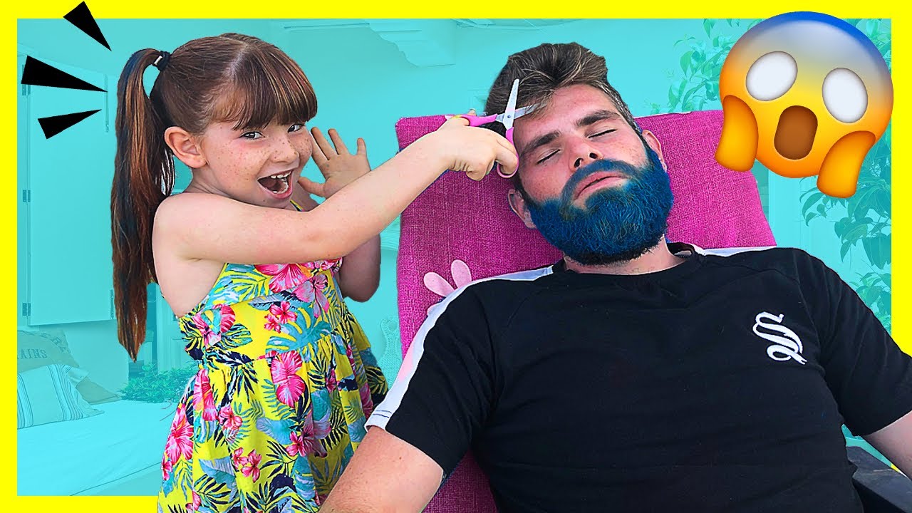 LE PINTO EL PELO A MI PADRE MIENTRAS DUERME 😱NUEVO CAMBIO DE LOOK ...
