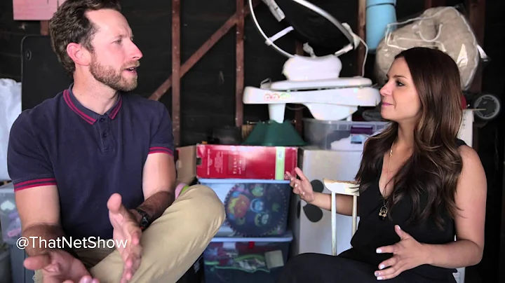 TIS Extras: Aimee Carrero gets hit on at a grocery...