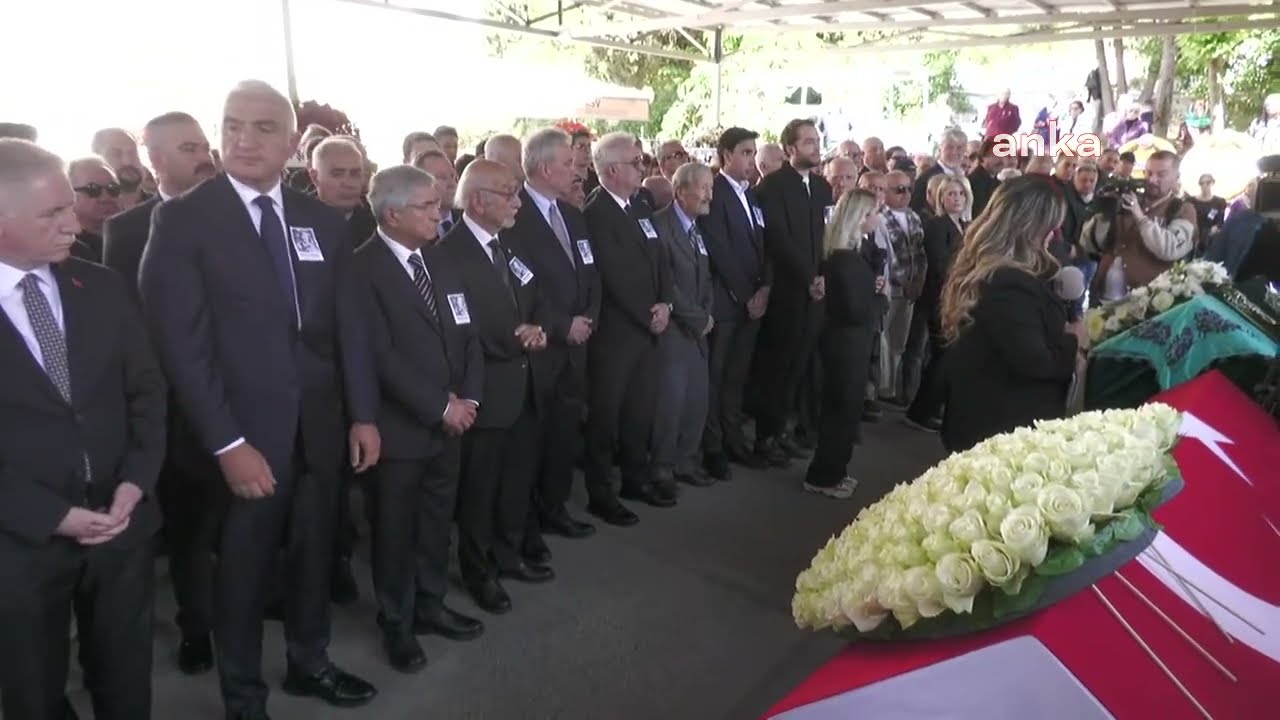 Tiyatro Sanatçısı Ayten Gökçer İçin İstanbul'da Cenaze Töreni Düzenleniyor | 15.05.2024