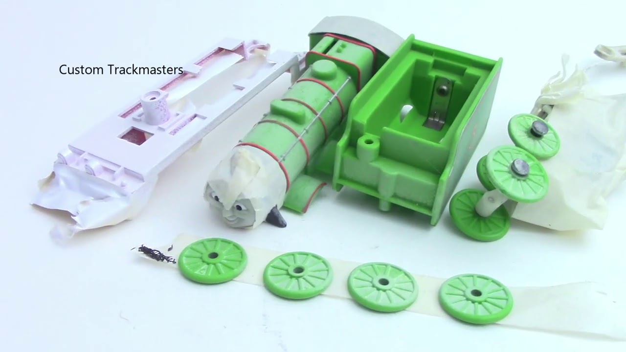 Thomas & friends Trackmaster Making Glow in the dark Henry Il Trenino Thomas y sus amigos