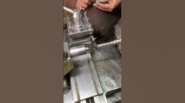 File Use in Threads Polishing #youtubeshorts #automobileengineering #lathemachine #shortvideo
