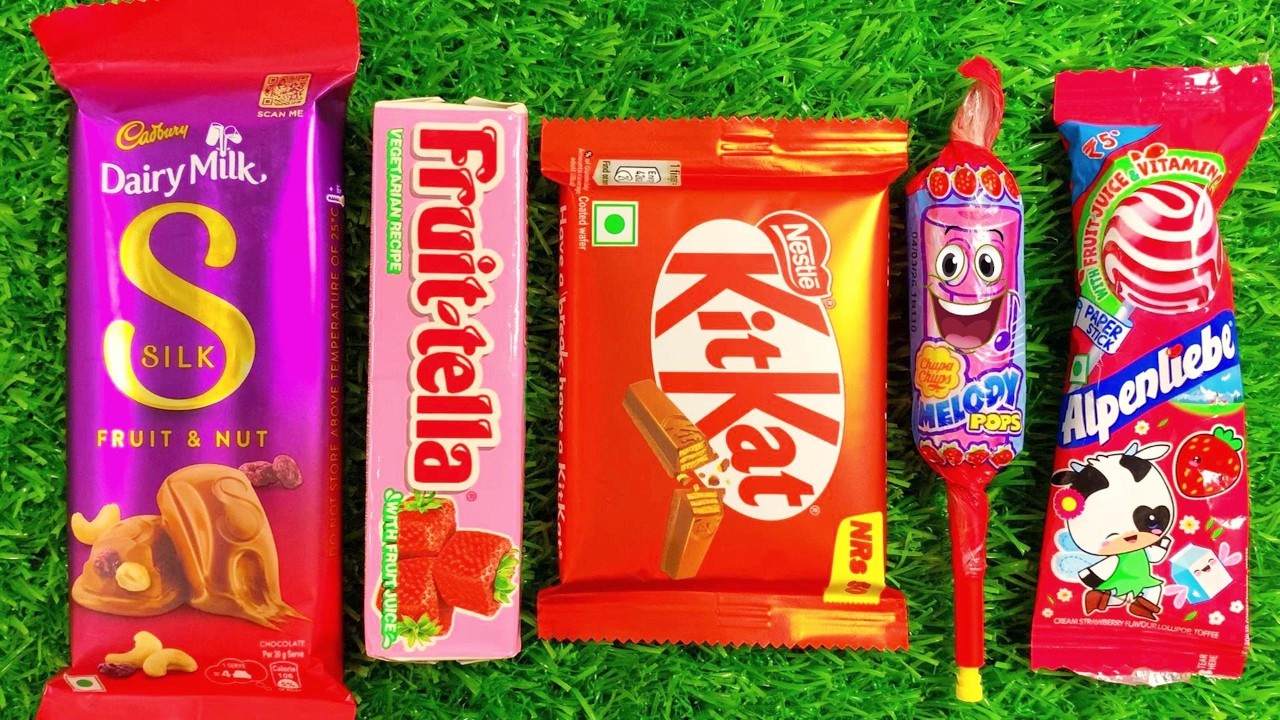 Satisfying Video Asmr Unboxing GIANT Sweets Chocolate and Rainbow Lollipops with Candy Cutting Asmr.