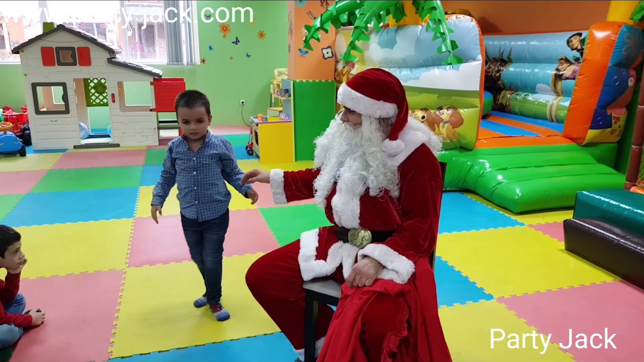 Първата поява на Дядо Коледа за 2017 година във Варна .