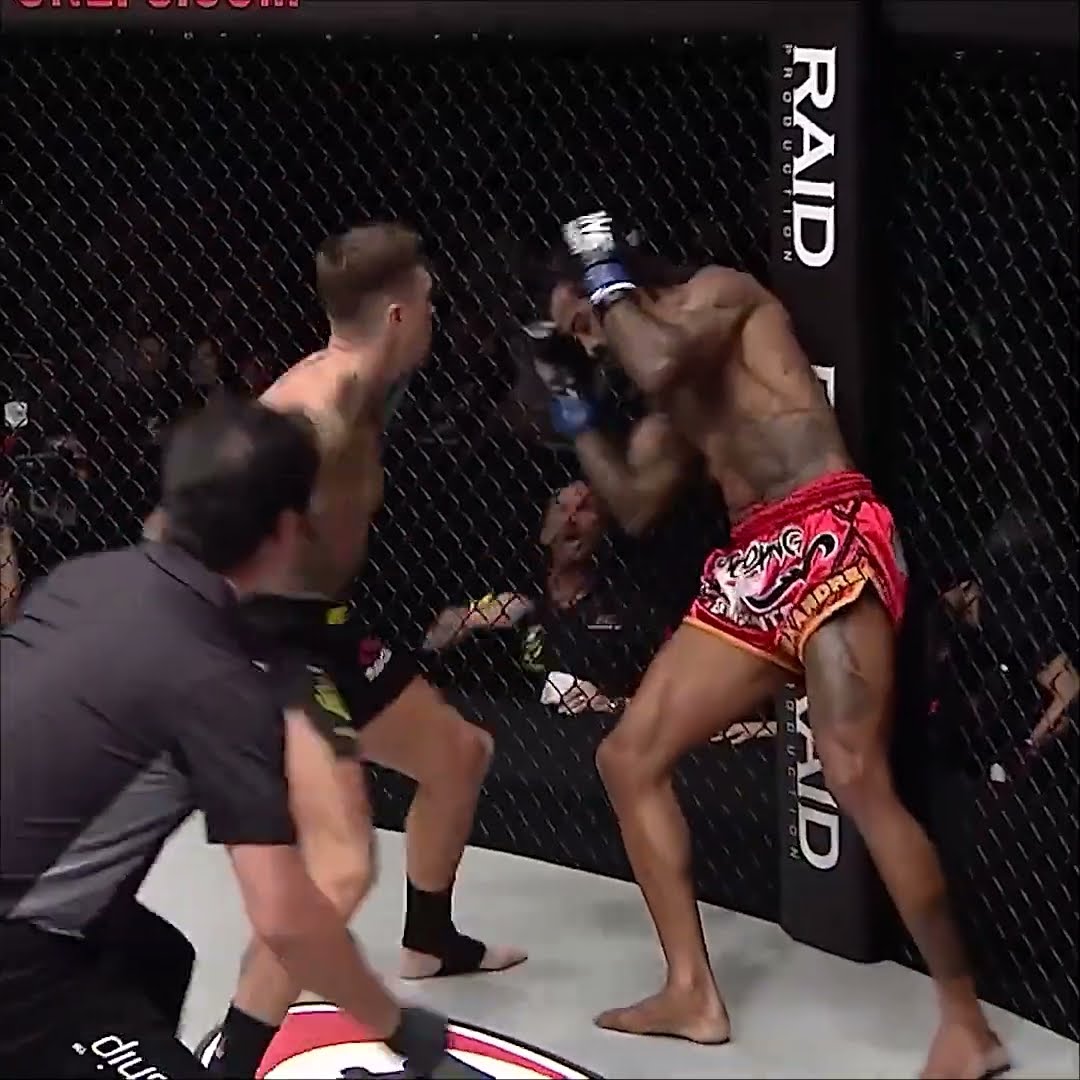 What a KO! Nieky Holzken rematches Sinsamut in a fiery kickboxing showdown at ONE Friday Fights 100!