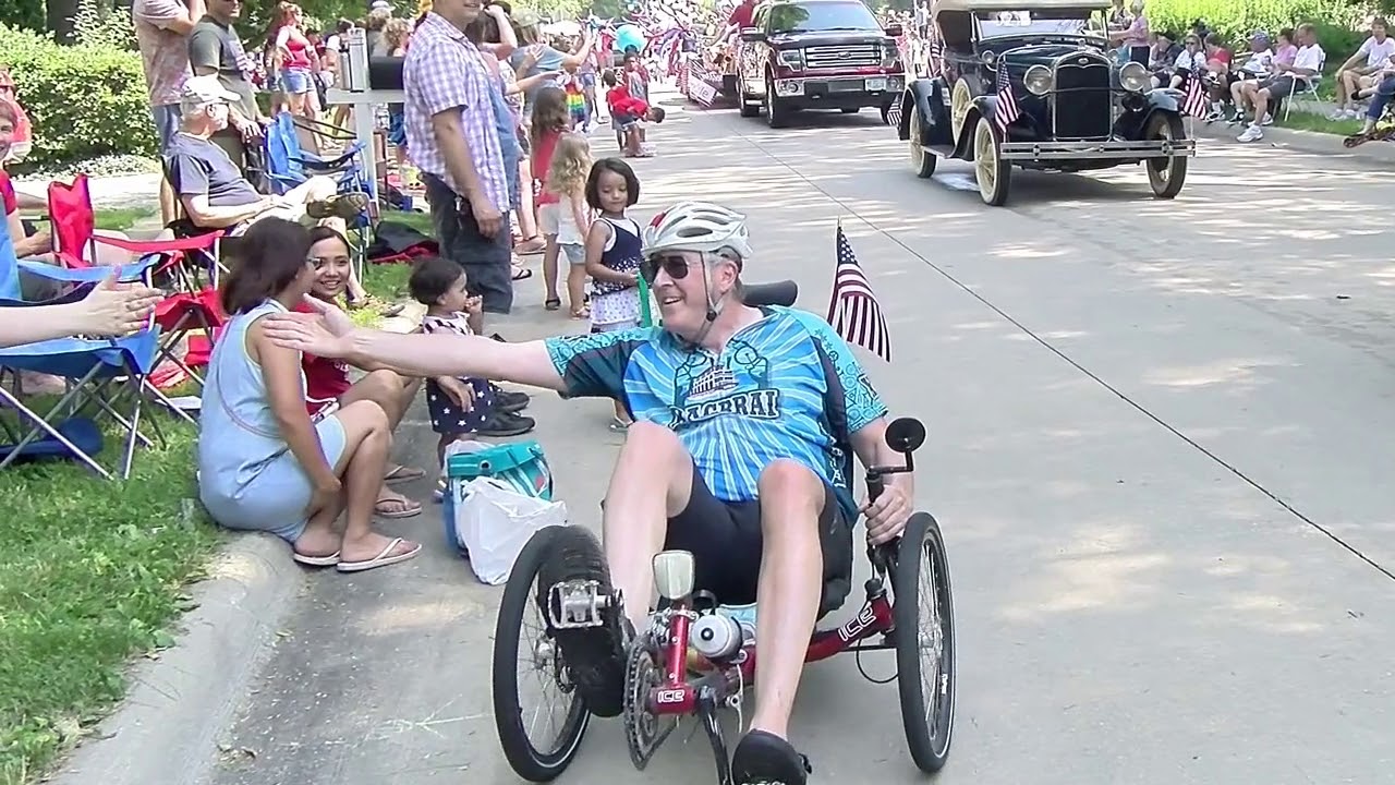 Coralville, Iowa, 2018 4th of July parade selected cuts gorilla YouTube