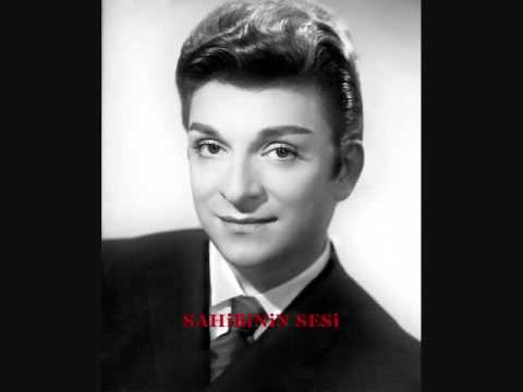 Zeki Müren - Hüsranla Gönül Hep Inler