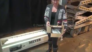 "Z" Style Bucket Elevator Demonstration