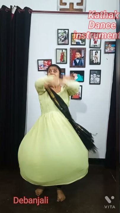 kathak Dance/Instrumental/ Dil To Pagal Hai/Madhuri Dixit, Shah Rukh Khan #shorts