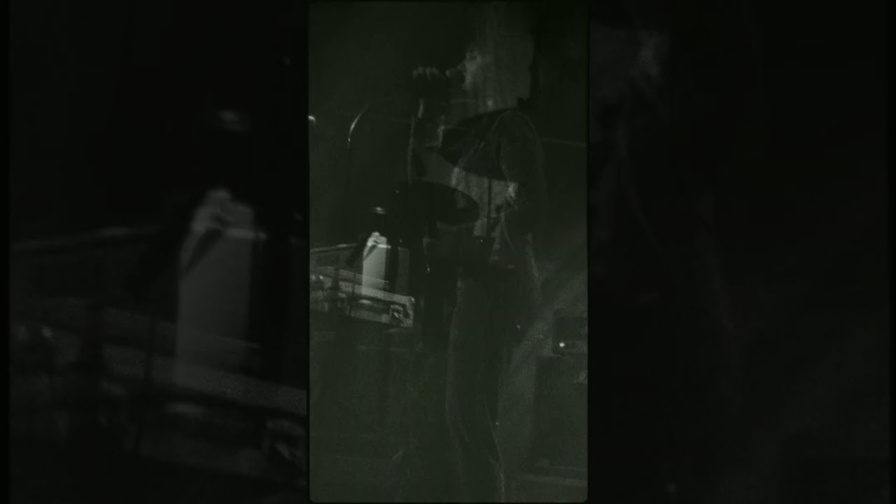 Regardez 'CONTROL' OUT NOW #newmusic #music #maidavaleband #psychedelicrock sur YouTube Regardez 'CONTROL' OUT NOW #newmusic #music #maidavaleband #psychedelicrock sur YouTube