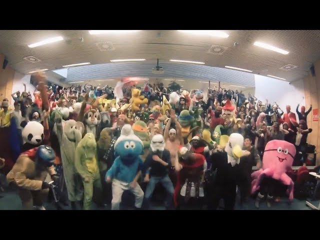 KOMPILASI HARLEM SHAKE TERBAIK! (VIDEO TERBAIK) class=