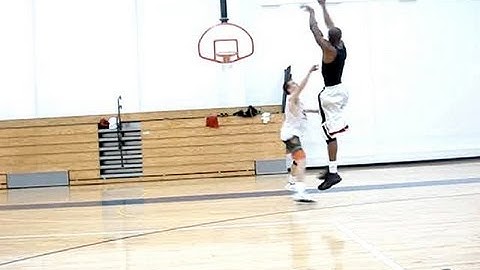 Dre Baldwin: 1-On-1 Game Clip #110 | Creating Space w/ Crossover, Stepback Pullup Jumpshot