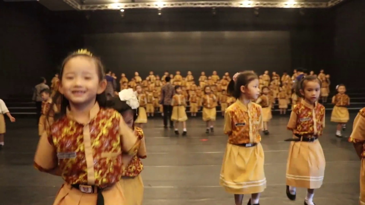 BTS Hari Ayah & Ibu SD SMP 2019 - Sekolah Maitreyawira Deli Serdang