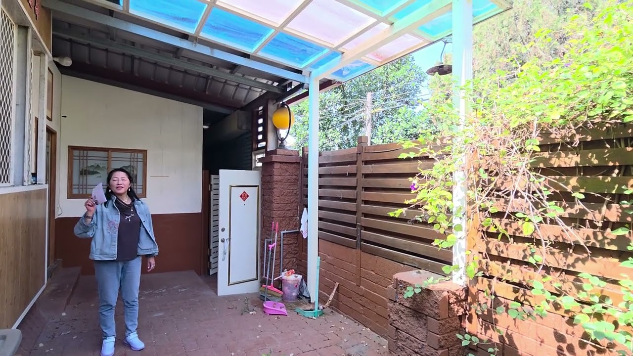 指月山莊好環境🌿530萬買2樓透天🍀10米大面寬可整理規劃雙車花園大地49坪（6米路）南投近竹山交流道5公里0977188512傅晏棠房地產