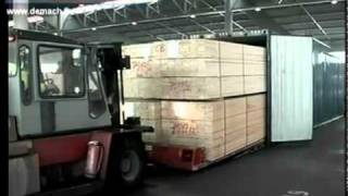 DeMACH Fast Container Loading and Unloading System in operation