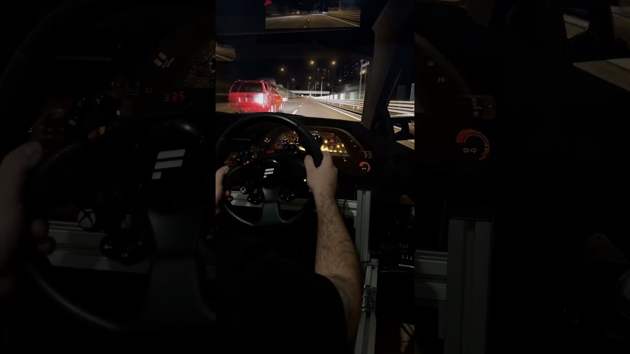 Realistic simracing setup Fanatec Csl DD 