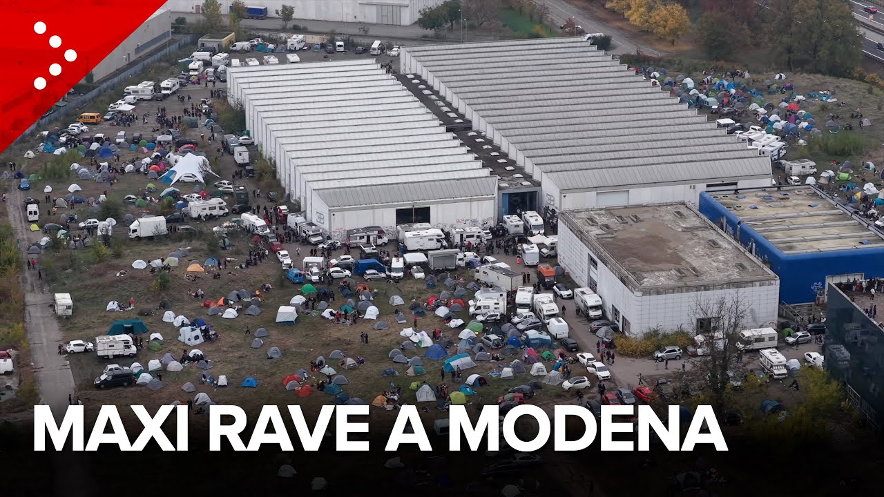 Maxi rave a Campogalliano (Modena) nella ex fabbrica Bugatti: 