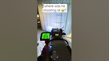 where was he shooting at 😂💀? #apexlegends #shorts #shortvideo