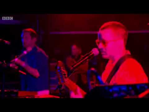 Hot Chip - Night And Day (Live at Glastonbury 2015) 3/14