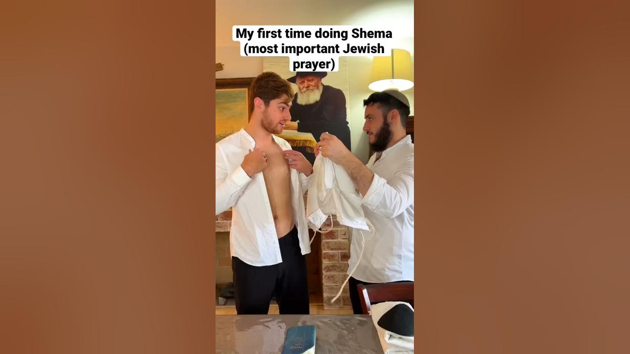 My first time doing Shema prayer #shorts