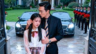 Download Lagu Abandoned by family in rain, she throws herself into CEO’s arms. Addicted to her, he gently teases. MP3