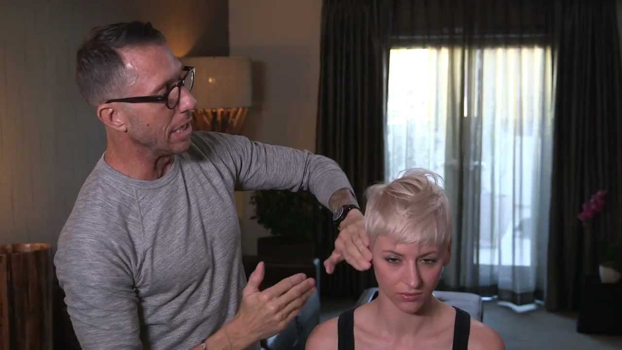 Chris Mcmillan Celeb Hairstylist Short Hair Styling Tips Youtube