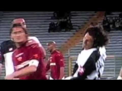 totti pugno colonnese - totti punches colonnese