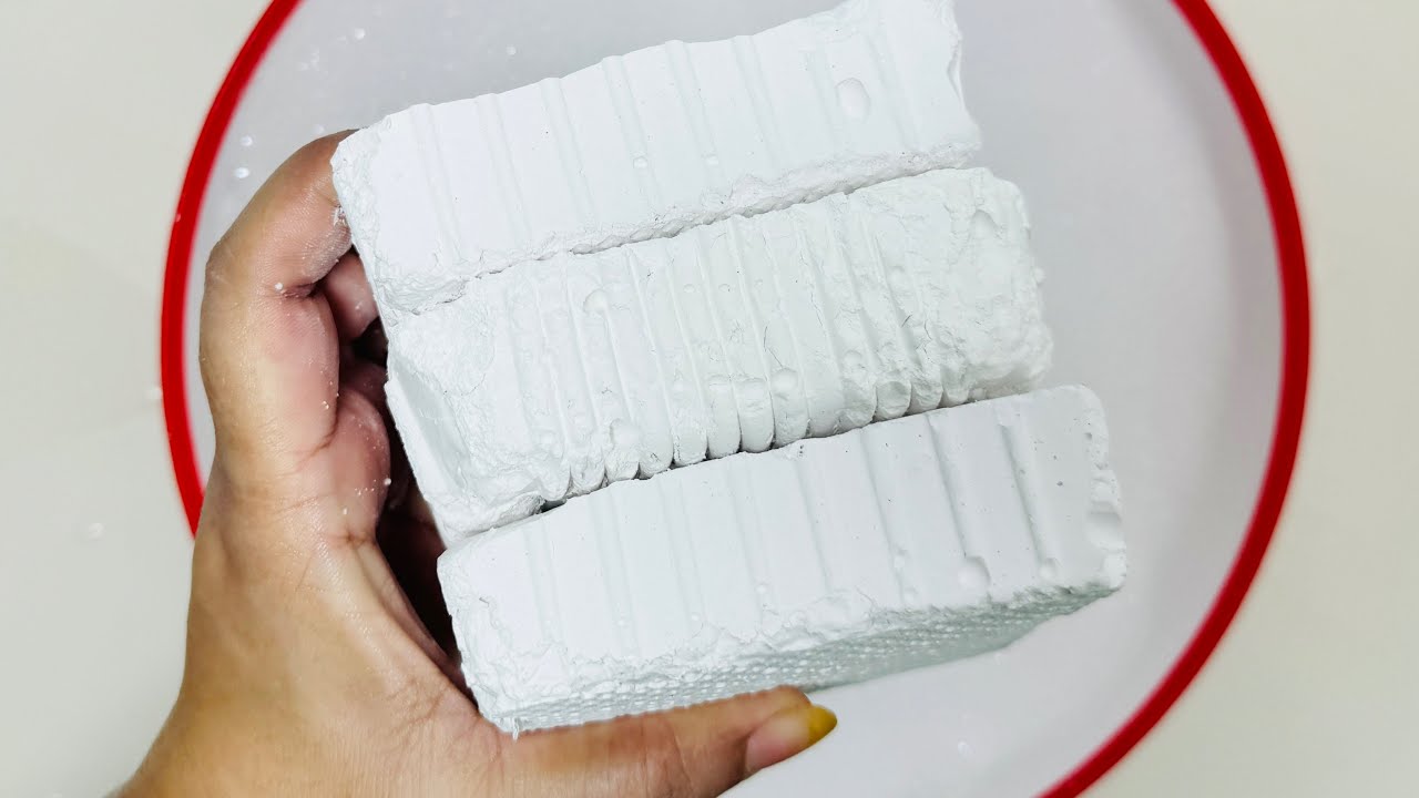 Homemade Gym Chalk Blocks Crush | With Tutorial | @ColourChalk - YouTube