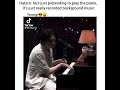 Haters: he&rsquo;s just pretending to play the piano,  Meanwhile yoongi 😏😎😂😛