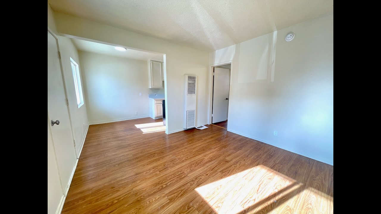 APARTMENT TOUR LANDMARK APARTMENT MANAGEMENT YouTube