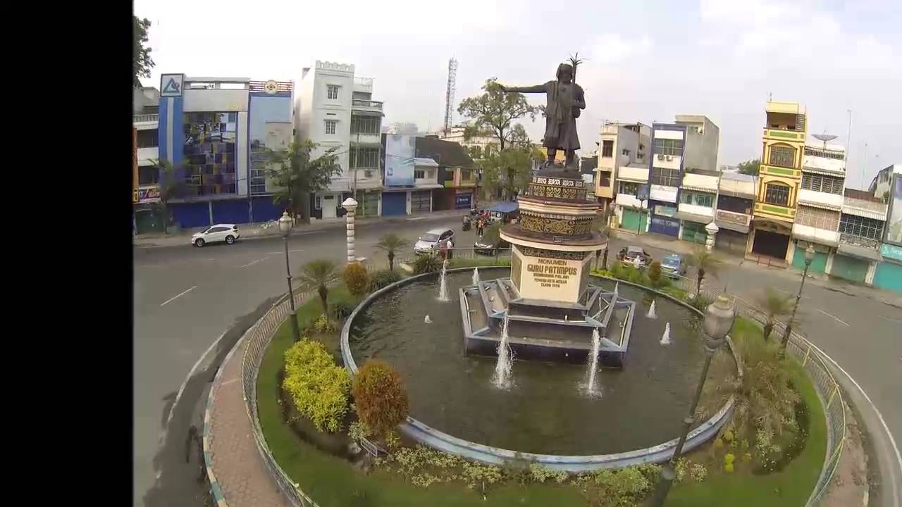 Monumen Pendiri Kota  Medan  Guru Patimpus Sembiring Pelawi 