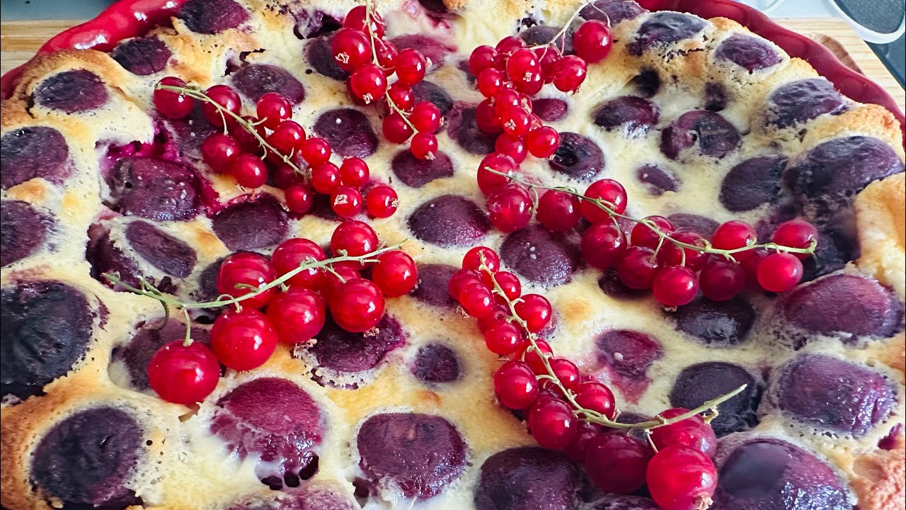 CLAFOUTIS AUX CERISES - CHERRY CLAFOUTIS [VIDEO 254]