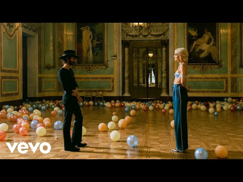 Leiva, Natalia Lacunza - Premio de Consolacin (Video Oficial)