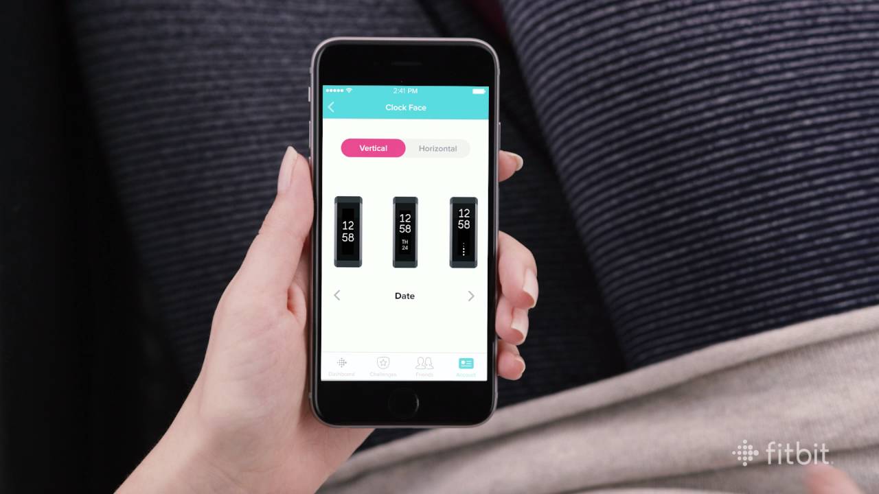 fitbit mobile app clock face